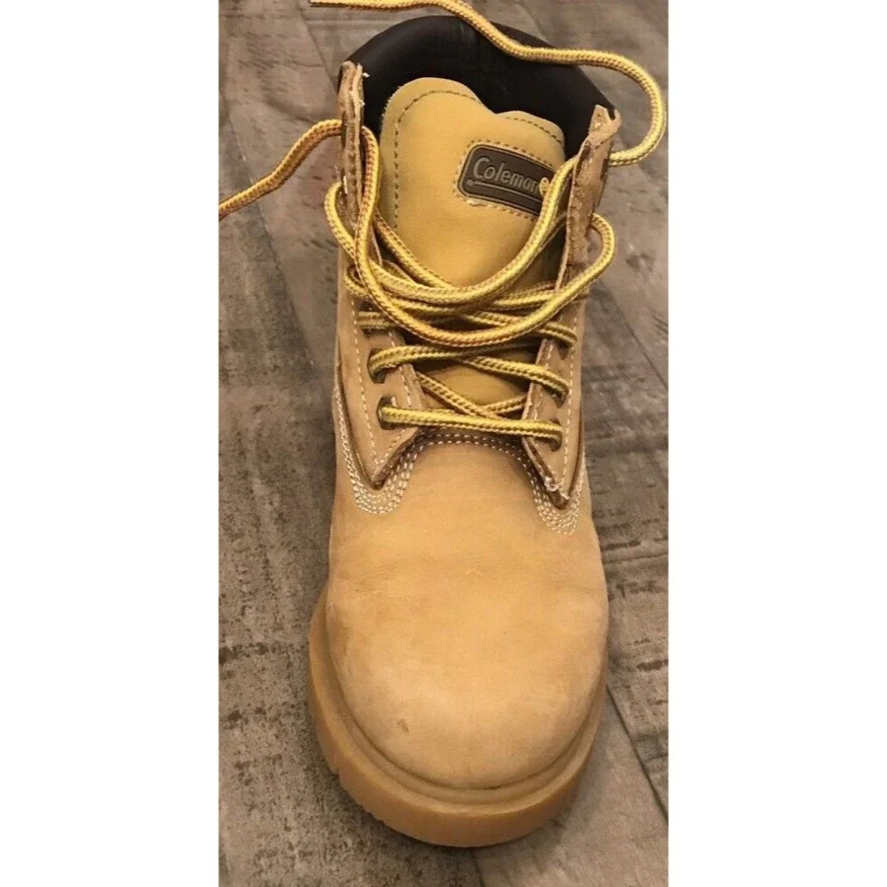 Coleman insulated Nubuck Leather big Boys' Size 4 Lace Up Boots Beige Tan